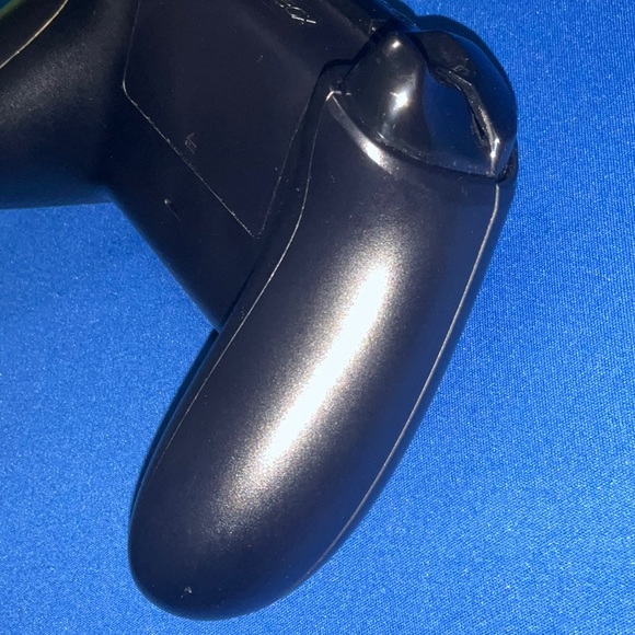 Xbox One Wireless Controller - Picture 5 of 10